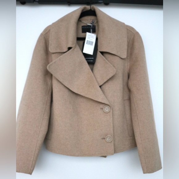Bernardo Jackets & Blazers - NWT- NWT- Bernardo Bernardo Double Face Wool Blend Crop Jacket in Latte- Size Me